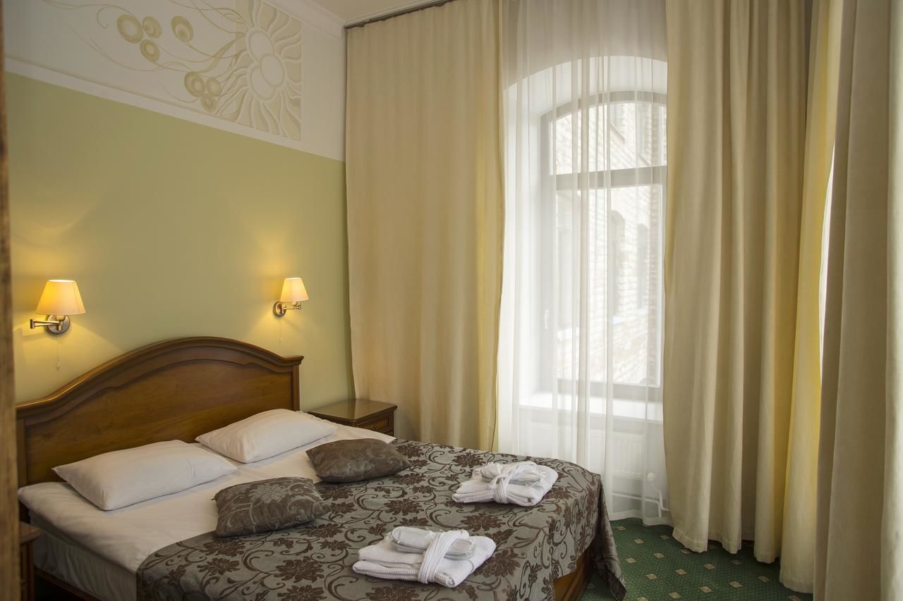 Отель Hotel St. Barbara Таллин