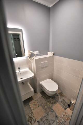 Отель Hotel St. Barbara Таллин Двухместный номер Делюкс с 1 кроватью-11