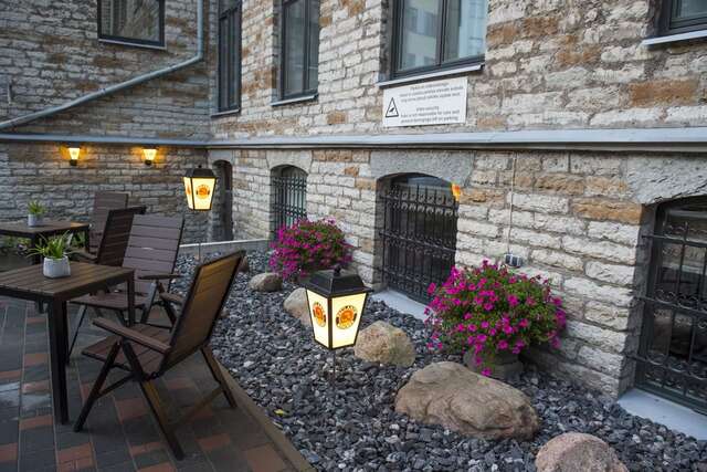 Отель Hotel St. Barbara Таллин-27